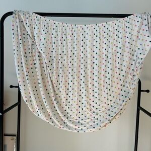 Kyte Baby Bamboo Crib Sheet in Spring Polka Dot print